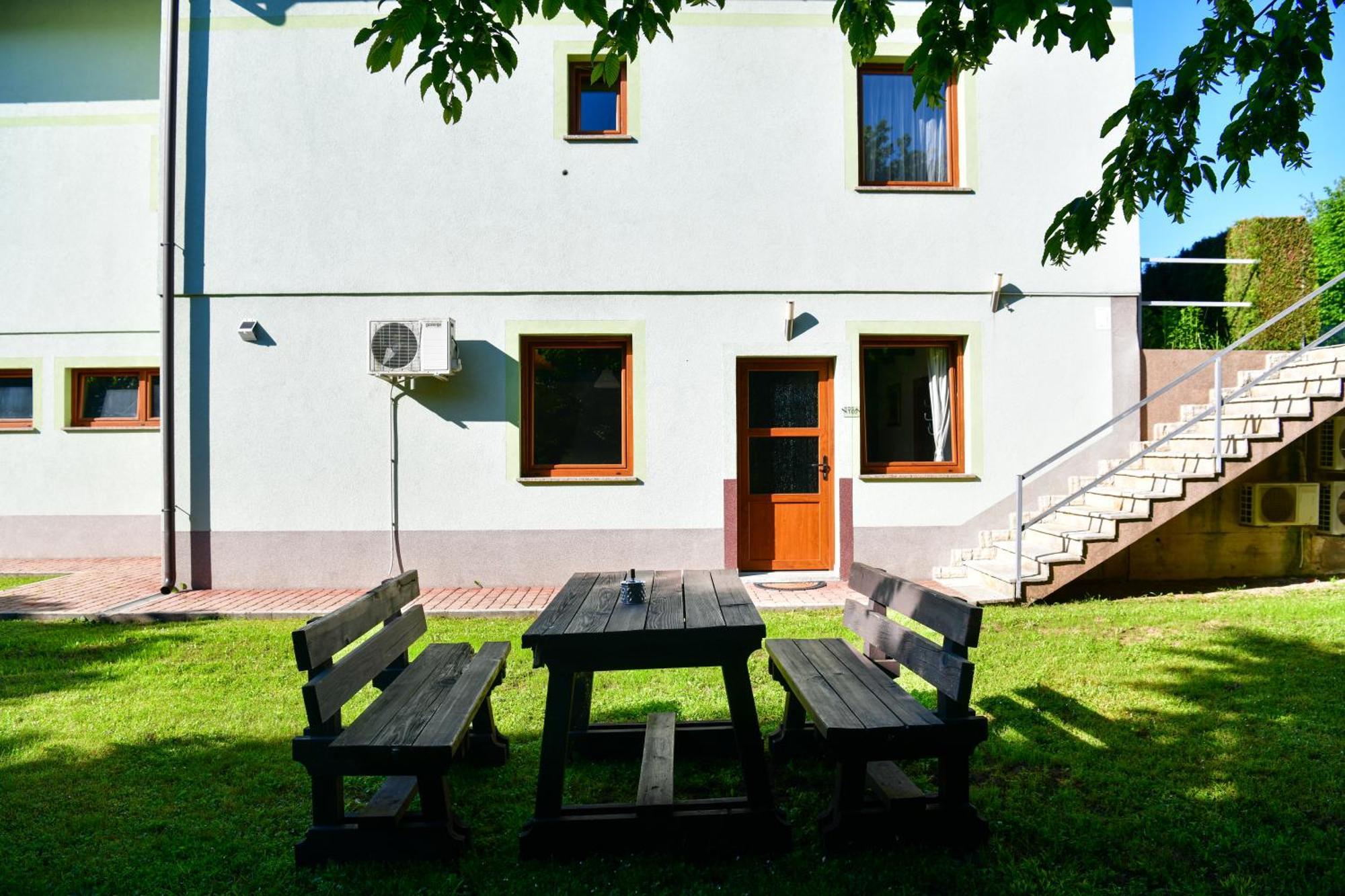 Villa Cancar Grabovac  Eksteriør billede