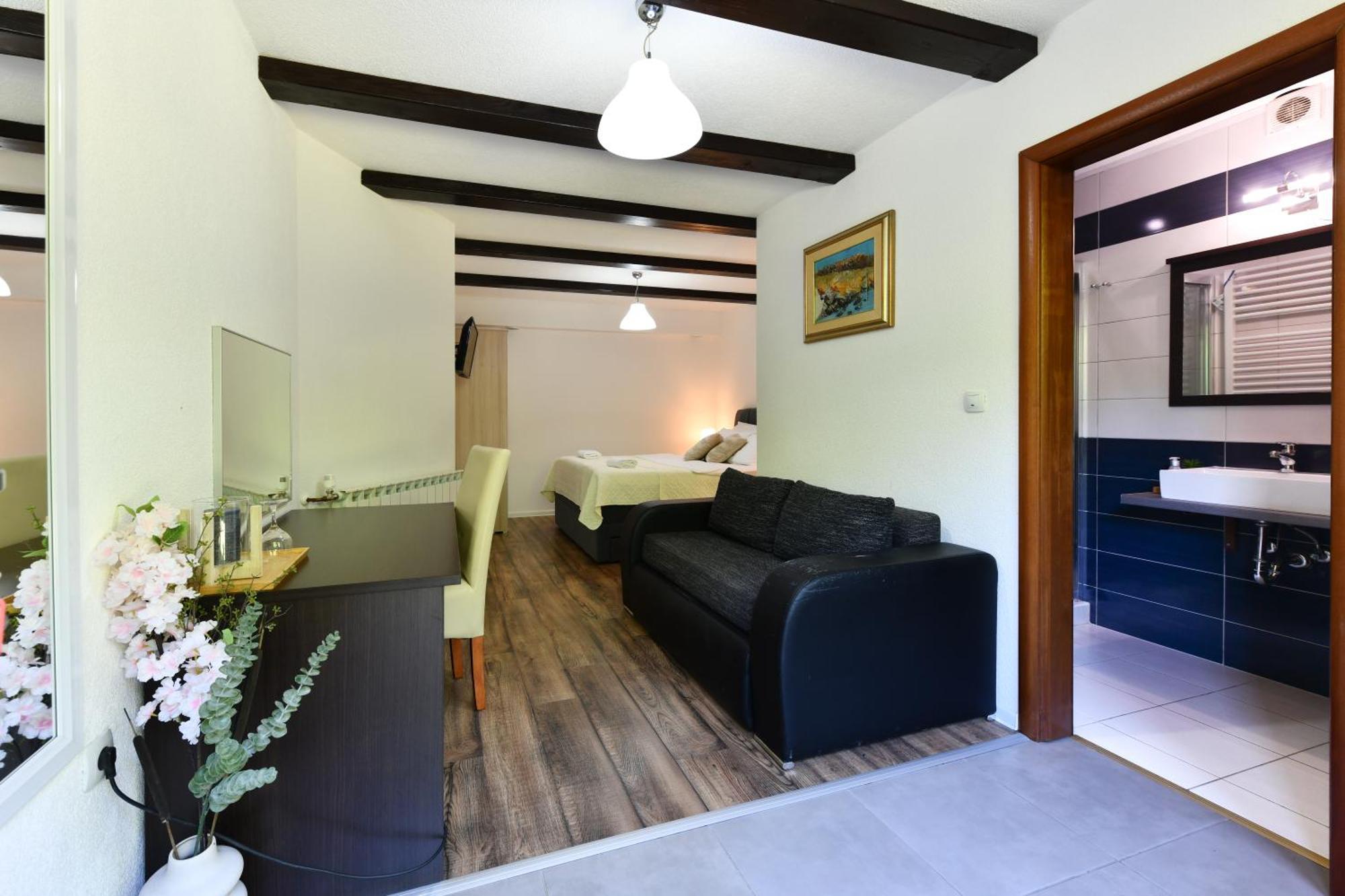 Villa Cancar Grabovac  Eksteriør billede