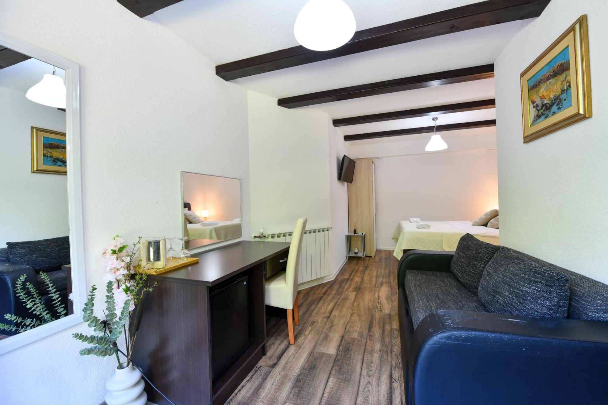 Villa Cancar Grabovac  Eksteriør billede
